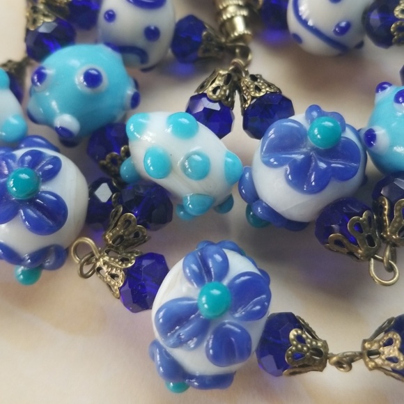 Hand Crafted Repurposed Vintage Lampwork Glass Bead Necklace - Picture 11 of 14